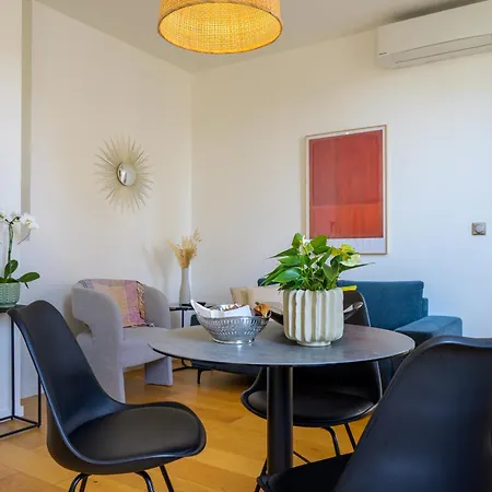 Le Mesange, Centre-ville Apartment *