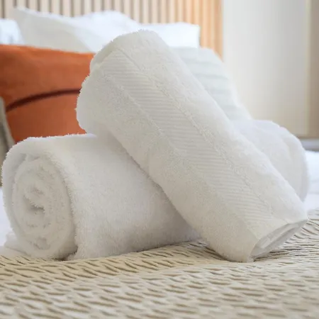 Le Mesange, Centre-ville