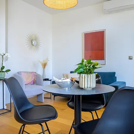 Le Mesange, Centre-ville Apartment *